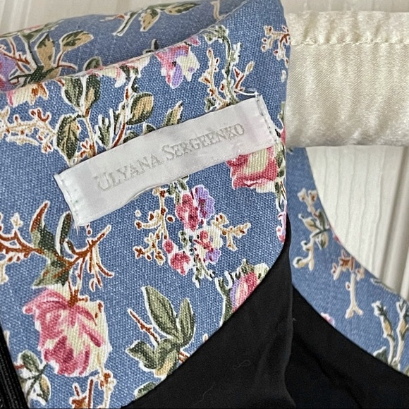 Ulyana Sergeenko beautiful couture floral print dress - Picture 3 of 7